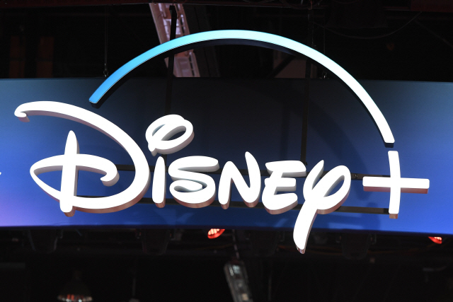 '콘텐츠 왕국' 디즈니의 'OTT'  디즈니+, 출시 첫날 가입자 1,000만명 돌파