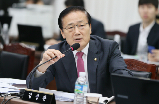 김성찬 한국당 의원 ‘불출마’ 선언…유민봉·김무성 이어 세 번째