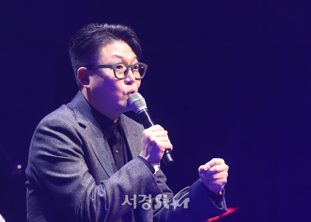 [종합] ‘데뷔 30주년’ 김현철의 새로운 항해..“내가 좋아하는 음악을 할뿐”