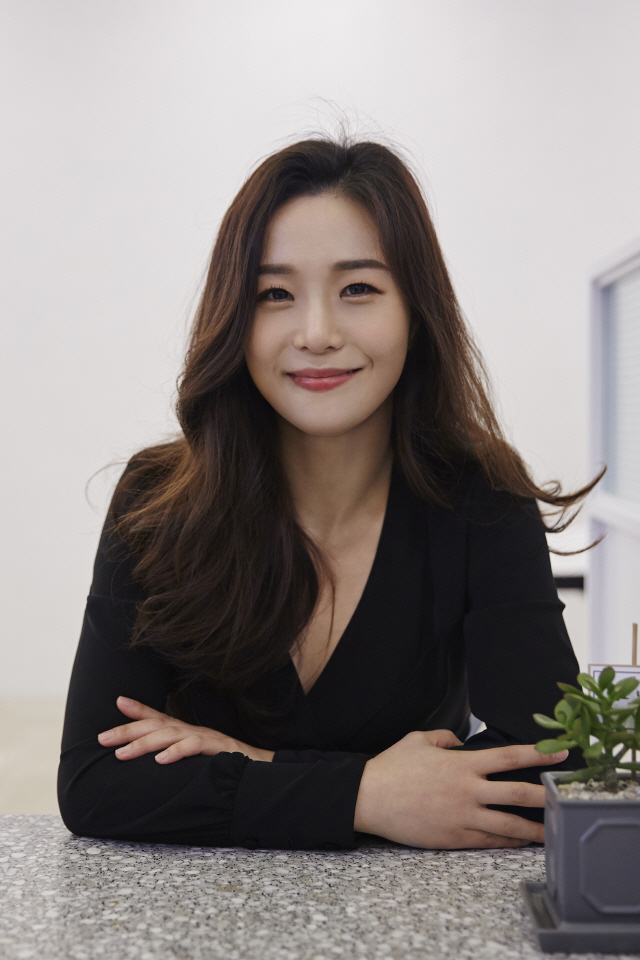 뮤지컬배우 박혜나, '겨울왕국 2' 한국어 더빙 버전 OST화제