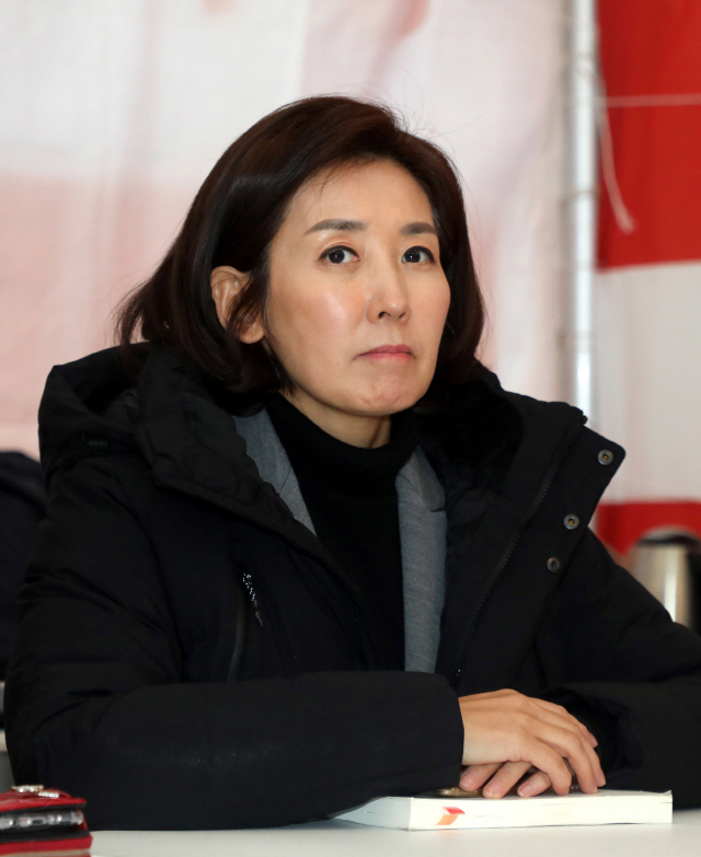 한국당, 나경원 임기 연장 안한다
