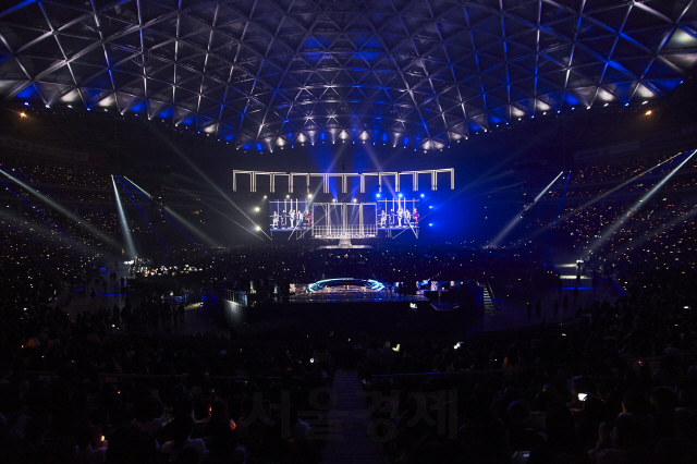일본 아이치현 나고야시 나고야 돔에서 4일 열린 ‘2019 엠넷 아시안 뮤직 어워즈 전경’,/사진제공=CJENM