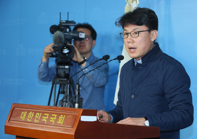민주당 후보자검증위 '예비후보 33명 판정보류…추가 심사할 것'