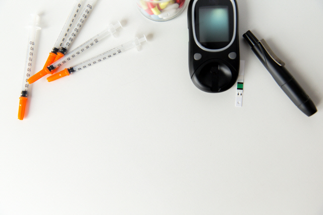 “인슐린 펌프로 당뇨법 완치” 발언 의사… 법원 “과장 정보…자격정지 정당”