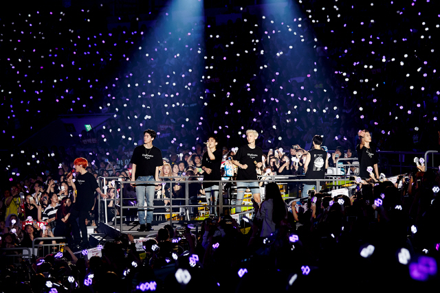 엑소, 서울 앙코르 콘서트 전 세계 생중계..글로벌 팬들과 2019년 마무리