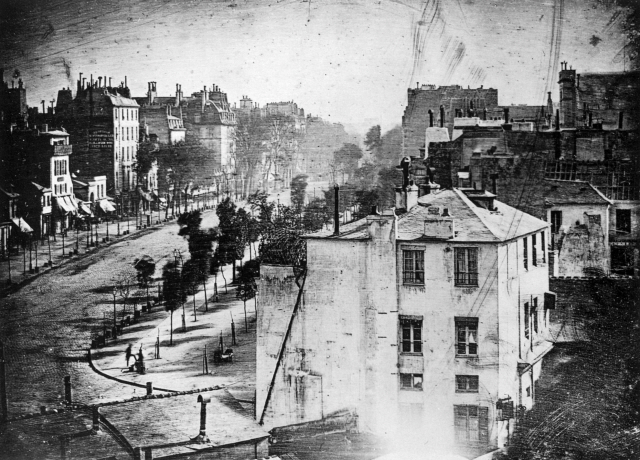1839년 프랑스 파리, 최초의 사람 사진.