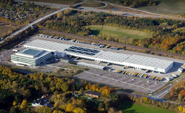 삼성증권이 투자한 덴마크 최대 물류 운송사 DSV의 코펜하겐 본사 및 물류시설 모습/사진=구글 지도