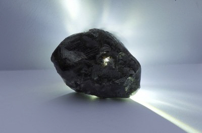1,758캐럿의 세계 최대 다이아몬드 원석 ‘세웰로’. /루카라 다이아몬드 홈페이지