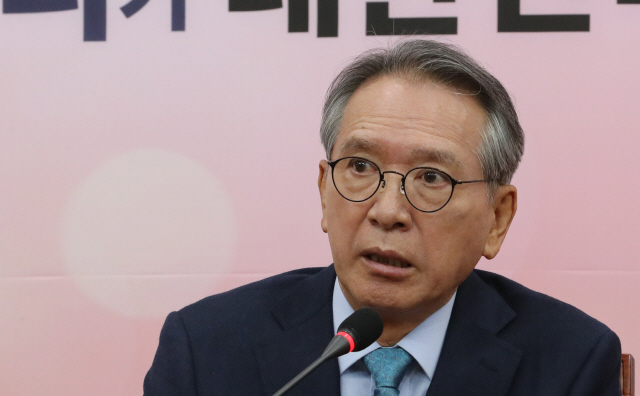 김형오 '한국당 공천 '완전 국민경선제' 실현해 정치 신인 발굴'