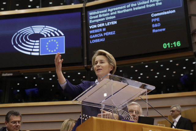 유럽의회, 영국의 EU 탈퇴협정 비준…브렉시트 마지막 절차 끝내