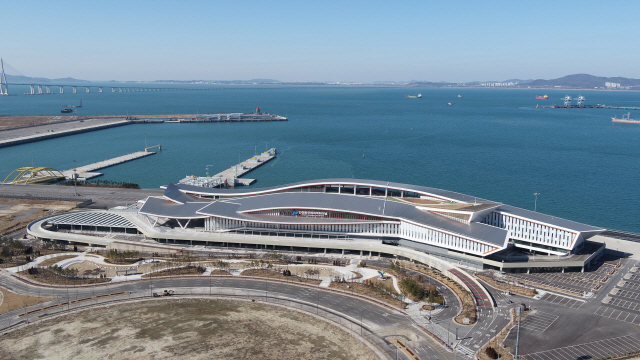 인천항 신국제여객터미널 전경. /사진제공=인천항만공사