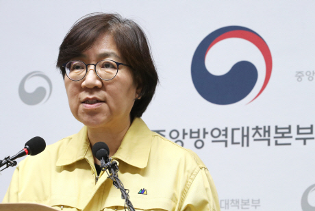 [속보] 6일만에 29번 환자 발생···해외 여행력 없는 82세 한국인 남성