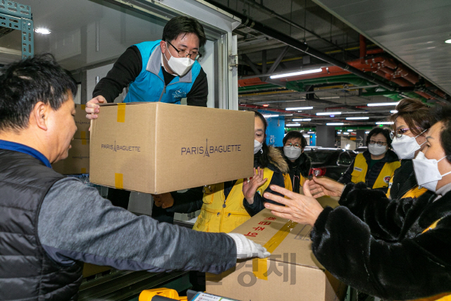 SPC, 대구·경북 지역에 한달간 빵·생수 60만개 기부