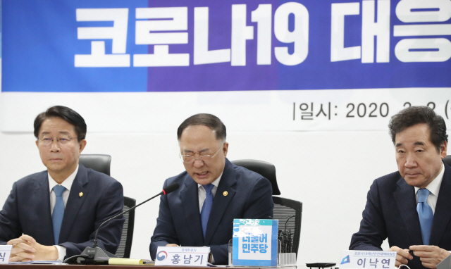 홍남기 '추경안 목요일까지 국회 제출..모든 정책역량 동원'