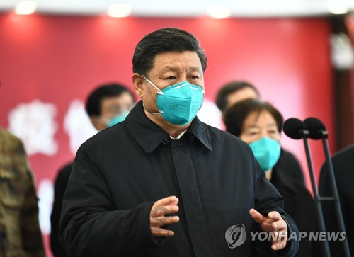 지난 10일 코로나19 발원지인 우한시를 발병 이후 처음 방문 시진핑 중국 국가주석. /연합뉴스