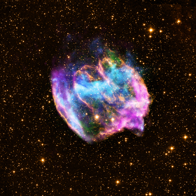 여러 파장대에서 관측된 W49B 초신성의 잔해. /NASA