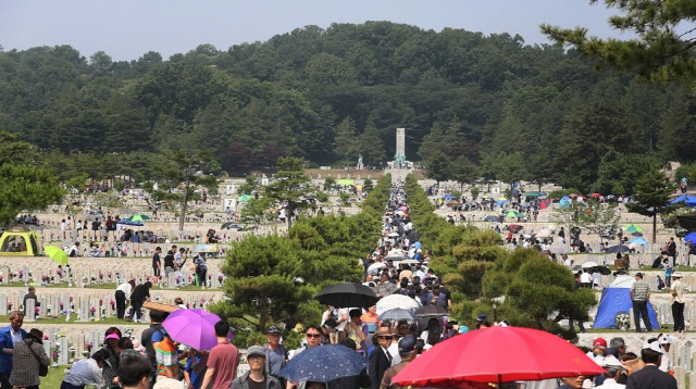 서울현충원, 2~12일 시민들 방문 제한