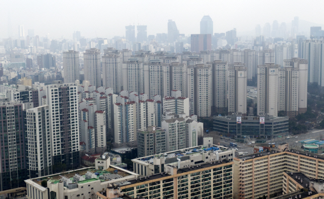 서울 강남권 아파트 단지 전경./서울경제DB