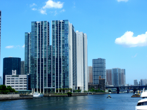 도쿄도 미나토구 고난 지역에 들어선 고층 아파트 ‘월드시티 타워’ 전경./사진제공=위키미디어