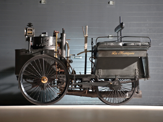 1887년 최초 자동차에서 달렸던 증기차 마르키스.