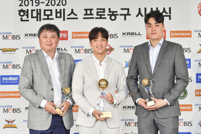 ‘허재 차남’ 허훈, 프로농구 MVP 영예