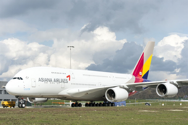 코로나로 'A380 조종자격'도 위기...태국 가는 아시아나 조종사 143명