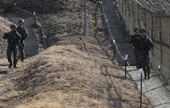 DMZ서 북한군 총격에 우리군 대응사격···9·19군사합의 이후 첫 총격