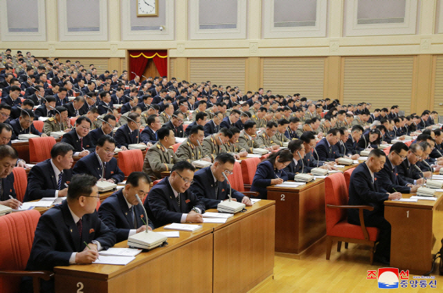 北 김정은 경호총괄 호위사령관 곽창식으로 교체