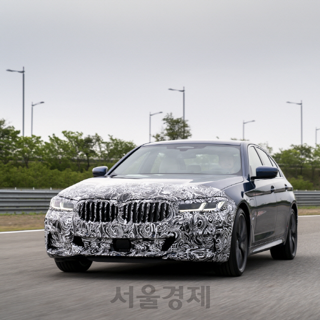 월드 프리미어에서 선보일 BMW 5시리즈. /사진제공=BMW코리아