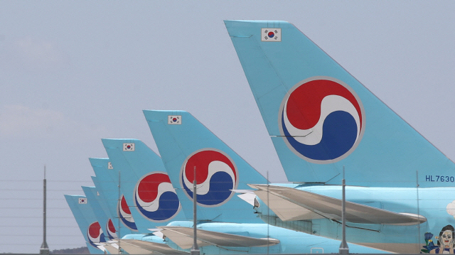 인천국제공항에 대한항공 항공기들이 멈춰서 있다. /연합뉴스
