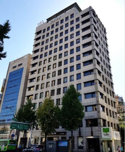 이든자산운용이 블라인드펀드로 처음으로 투자한 서울 연신내역 범일빌딩 /서울경제DB