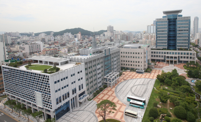 울산시는 8일 수도권 개척교회 방문자에 대해 자진신고와 코로나19 진단검사 이행을 요구하는 행정명령 제8호를 발령했다. /사진제공=울산시