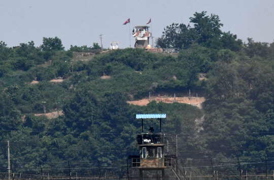 남북 군 통신 단절에도 유엔사·북한군 직통전화는 가동