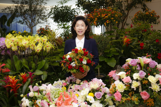 이어룡 대신금융그룹 회장, 코로나19 '플라워 버킷챌린지' 참여