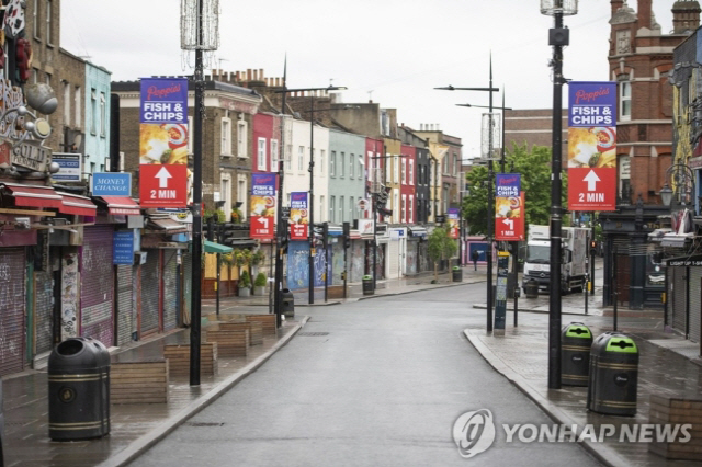 인적이 끊긴 영국 런던 거리 /AP연합뉴스