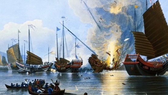 1841년 아편전쟁에서 중국 해군이 영국 해군의 공격을 받고 격파되는 모습을 그린 기록화 /서울경제DB