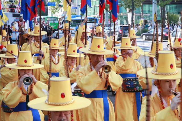 지난해 10월 열린 ‘귀주대첩 1000주년 관악 강감찬축제’ 거리행진 퍼레이드 모습./사진제공=관악구