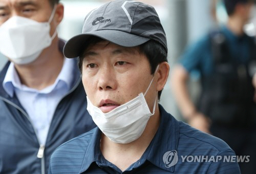 '북한 주민, 살포 전단으로 '진실' 알게 돼'…박상학, 해외 언론에 文정부 비판