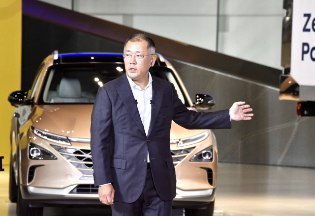 '테슬라 잡아라' 삼성·현대 전기차 동맹 나선다
