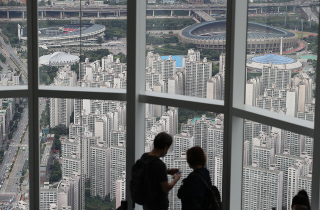 6·17 대책 후 한달…서울·수도권 아파트값 계속 올랐다