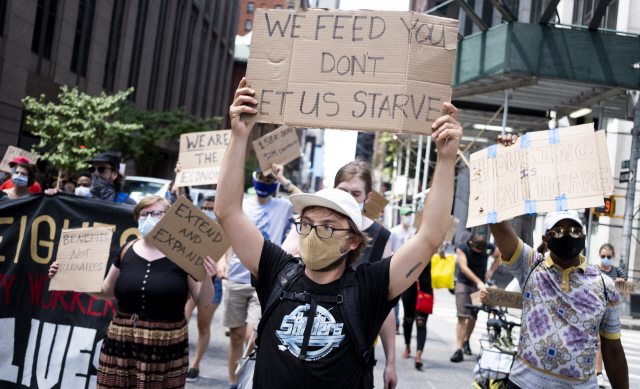 뉴욕에서 벌어진 추가 실업수당 지급관련 시위. /EPA연합뉴스