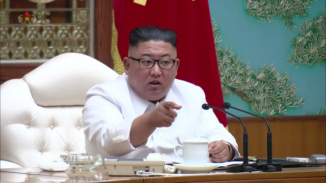 [속보] 北김정은 '홍수 피해 관련 어떤 외부지원도 안돼'