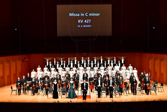 국립합창단은 15일 예술의전당 콘서트홀에서 ‘광복절 기념 합창축제’를 연다. 모든 공연은 온라인으로도 중계한다./사진=국립합창단