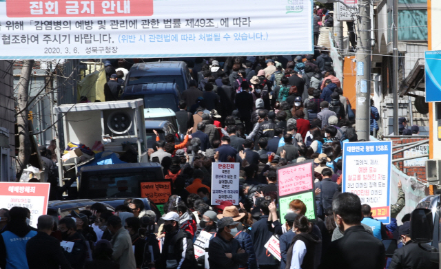 서울·경기서 이틀간 376명 확진… ‘폭발적 증가’에 병상 부족도 우려