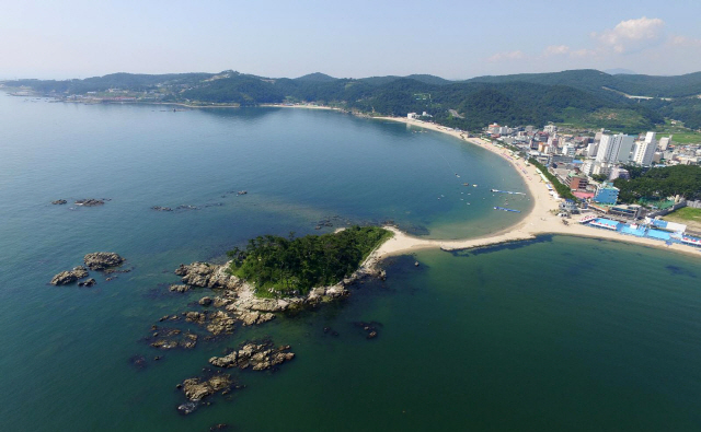 울산시 울주군 서생면에 위치한 진하해수욕장. /사진제공=울산시