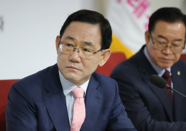 주호영 '통합당 '성추문' 서울·부산시장 선거 지면 말이 안된다'