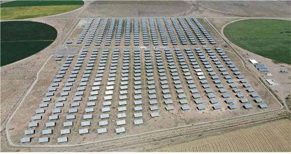 한국전력이 건설한 미국 콜로라도 태양광 발전소 전경