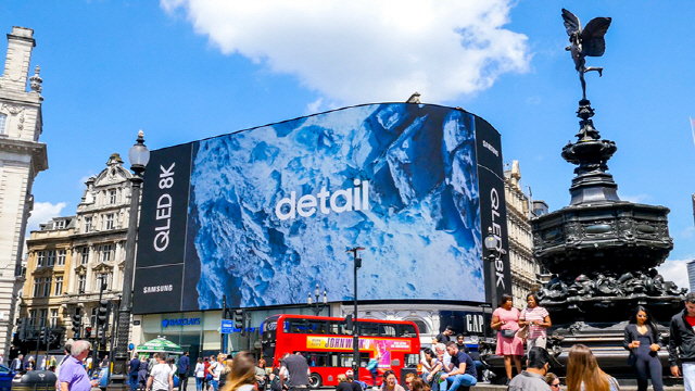 영국 피카딜리 서커스 전광판의 삼성 QLED 8K 광고/사진제공=삼성전자
