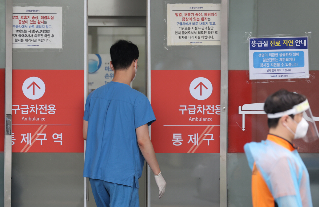 전임·전공의 파업에 서울대병원 31일부터 진료 축소…현실화하는 의료 공백