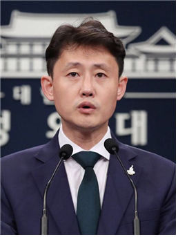 윤재관 신임 국정홍보비서관/사진제공=청와대